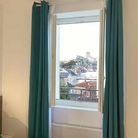 Somea 110m2 Climatisé, Parking, Proche Sanctuaire Apartamento *