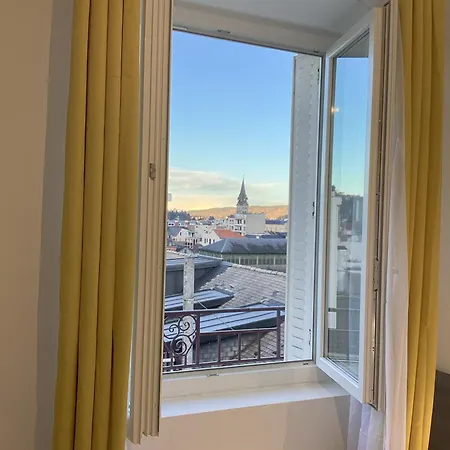 Somea 110m2 Climatisé, Parking, Proche Sanctuaire