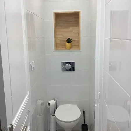 Lägenhet Somea 110m2 Climatise, Parking, Proche Sanctuaire *